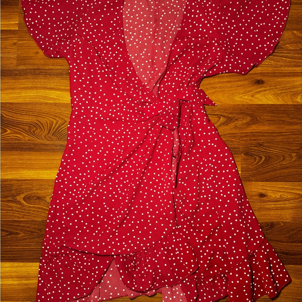 White Polka Dot Short Sleeve Red Ruffle Mini Wrap Dress - Picture 4 of 9